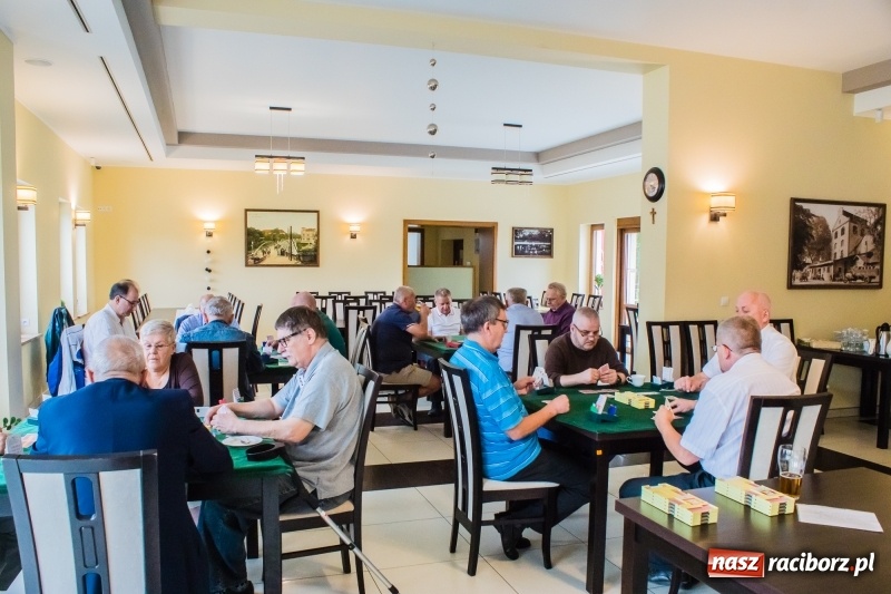 Zdjęcie w galerii na portalu naszraciborz.pl: Raciborscy brydżyści podsumowali sezon wiadomości z regionu