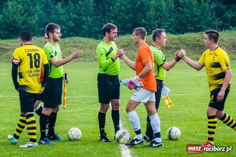 Zdjęcie w galerii na portalu naszraciborz.pl: Górki pokonane. Chałupki zostają w A klasie wiadomości z regionu