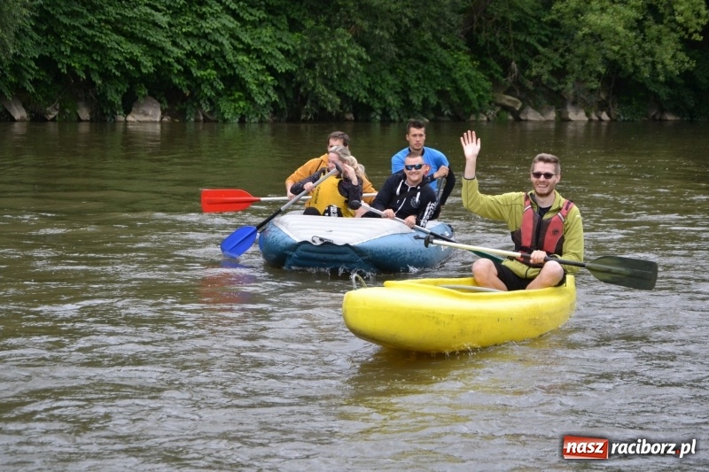 Zdjęcie w galerii na portalu naszraciborz.pl: Sezon wodniacki na Odrze oficjalnie rozpoczęty  wiadomości z regionu