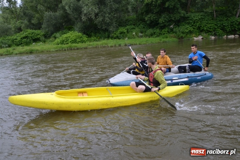 Zdjęcie w galerii na portalu naszraciborz.pl: Sezon wodniacki na Odrze oficjalnie rozpoczęty  wiadomości z regionu