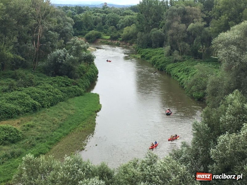 Zdjęcie w galerii na portalu naszraciborz.pl: Sezon wodniacki na Odrze oficjalnie rozpoczęty  wiadomości z regionu