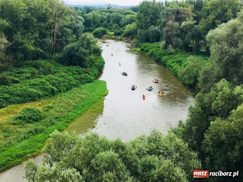 Zdjęcie w galerii na portalu naszraciborz.pl: Sezon wodniacki na Odrze oficjalnie rozpoczęty  wiadomości z regionu