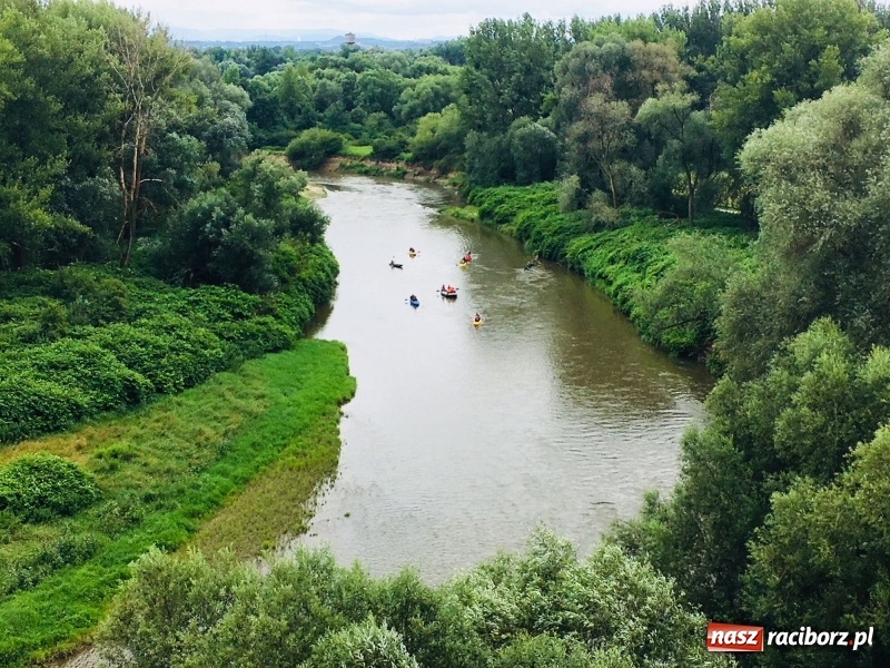 Zdjęcie w galerii na portalu naszraciborz.pl: Sezon wodniacki na Odrze oficjalnie rozpoczęty  wiadomości z regionu