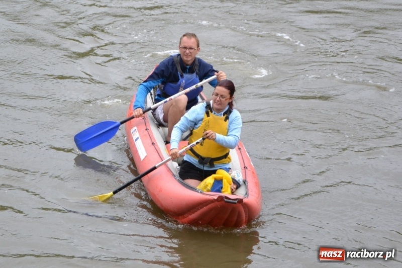 Zdjęcie w galerii na portalu naszraciborz.pl: Sezon wodniacki na Odrze oficjalnie rozpoczęty  wiadomości z regionu