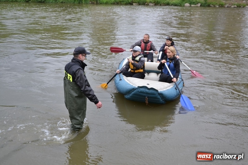 Zdjęcie w galerii na portalu naszraciborz.pl: Sezon wodniacki na Odrze oficjalnie rozpoczęty  wiadomości z regionu