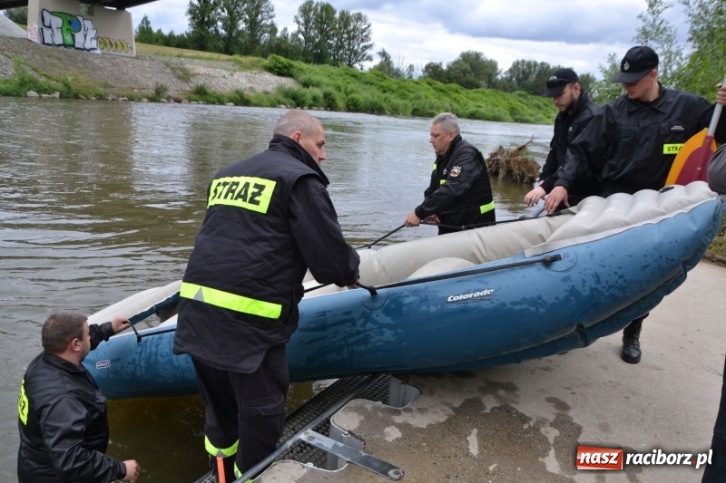 Zdjęcie w galerii na portalu naszraciborz.pl: Sezon wodniacki na Odrze oficjalnie rozpoczęty  wiadomości z regionu
