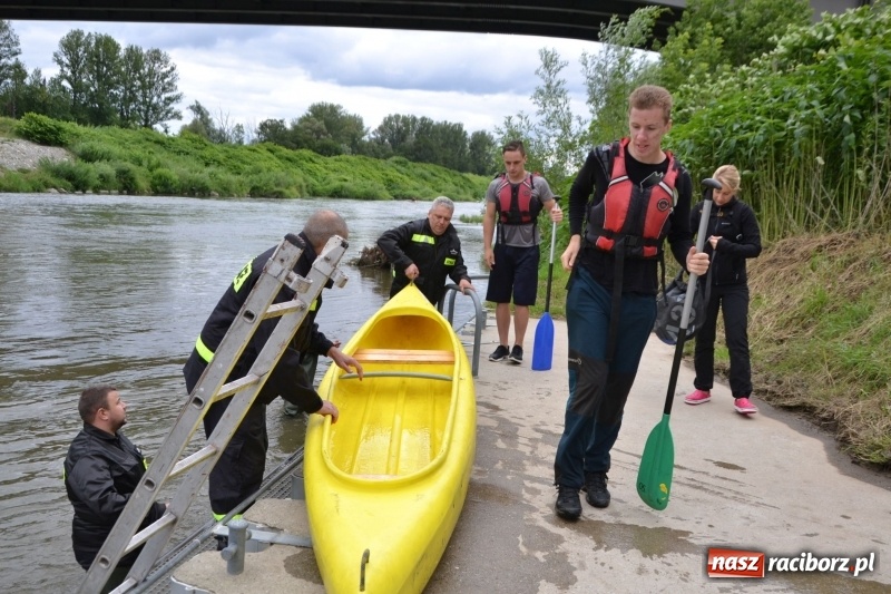 Zdjęcie w galerii na portalu naszraciborz.pl: Sezon wodniacki na Odrze oficjalnie rozpoczęty  wiadomości z regionu