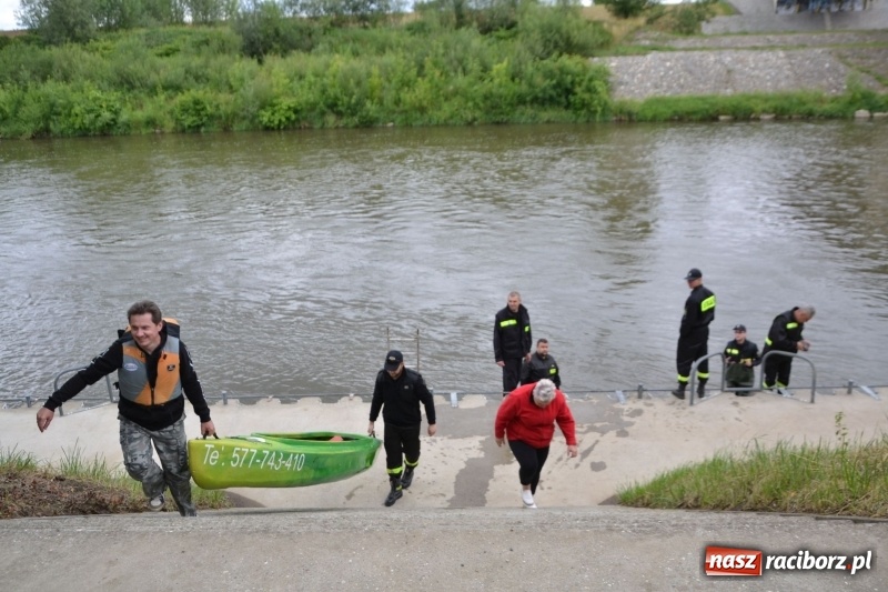 Zdjęcie w galerii na portalu naszraciborz.pl: Sezon wodniacki na Odrze oficjalnie rozpoczęty  wiadomości z regionu