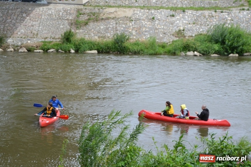 Zdjęcie w galerii na portalu naszraciborz.pl: Sezon wodniacki na Odrze oficjalnie rozpoczęty  wiadomości z regionu