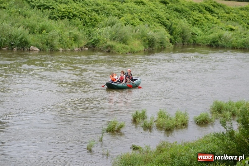 Zdjęcie w galerii na portalu naszraciborz.pl: Sezon wodniacki na Odrze oficjalnie rozpoczęty  wiadomości z regionu
