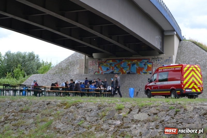 Zdjęcie w galerii na portalu naszraciborz.pl: Sezon wodniacki na Odrze oficjalnie rozpoczęty  wiadomości z regionu