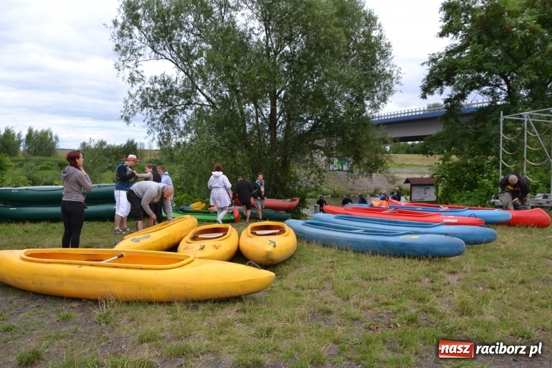 Zdjęcie w galerii na portalu naszraciborz.pl: Sezon wodniacki na Odrze oficjalnie rozpoczęty  wiadomości z regionu