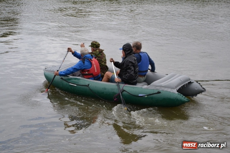 Zdjęcie w galerii na portalu naszraciborz.pl: Sezon wodniacki na Odrze oficjalnie rozpoczęty  wiadomości z regionu