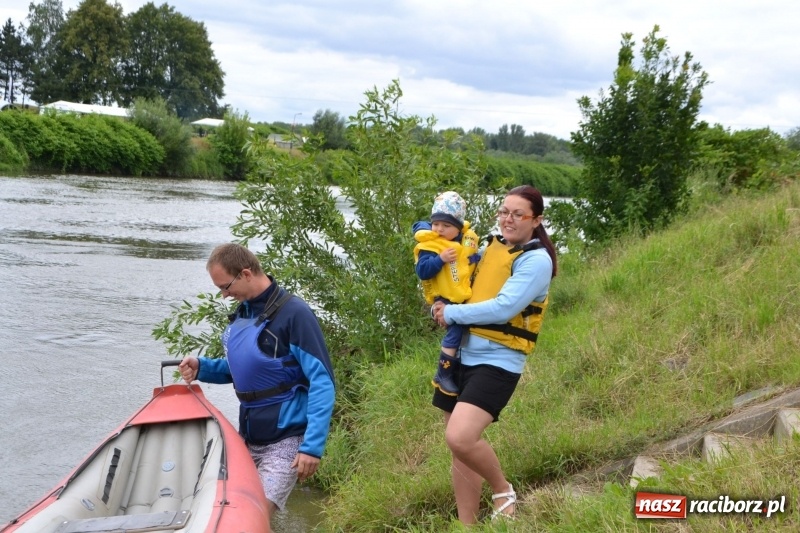 Zdjęcie w galerii na portalu naszraciborz.pl: Sezon wodniacki na Odrze oficjalnie rozpoczęty  wiadomości z regionu