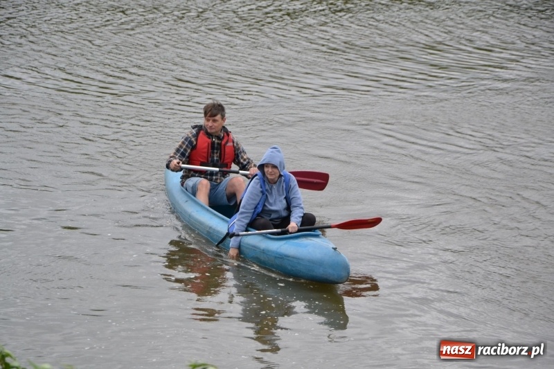 Zdjęcie w galerii na portalu naszraciborz.pl: Sezon wodniacki na Odrze oficjalnie rozpoczęty  wiadomości z regionu