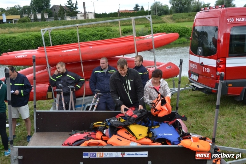 Zdjęcie w galerii na portalu naszraciborz.pl: Sezon wodniacki na Odrze oficjalnie rozpoczęty  wiadomości z regionu