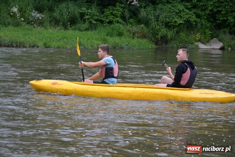 Zdjęcie w galerii na portalu naszraciborz.pl: Sezon wodniacki na Odrze oficjalnie rozpoczęty  wiadomości z regionu