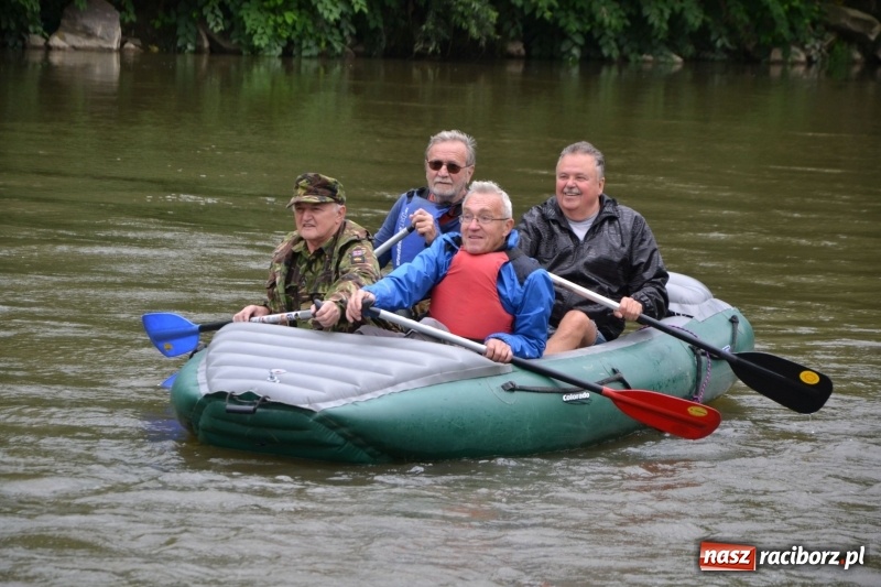 Zdjęcie w galerii na portalu naszraciborz.pl: Sezon wodniacki na Odrze oficjalnie rozpoczęty  wiadomości z regionu