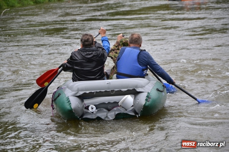 Zdjęcie w galerii na portalu naszraciborz.pl: Sezon wodniacki na Odrze oficjalnie rozpoczęty  wiadomości z regionu