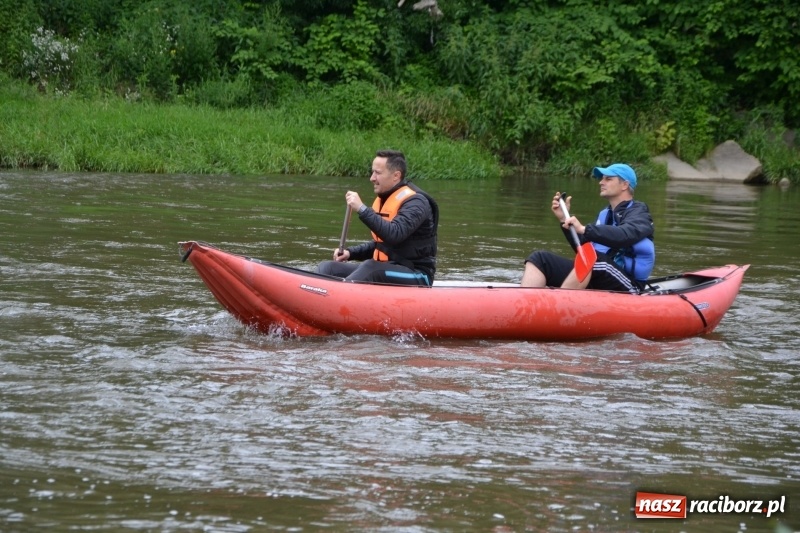 Zdjęcie w galerii na portalu naszraciborz.pl: Sezon wodniacki na Odrze oficjalnie rozpoczęty  wiadomości z regionu