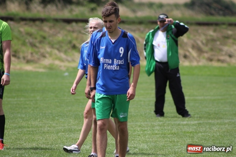 Zdjęcie w galerii na portalu naszraciborz.pl: Cyprzanów i Wojnowice mistrzami Polski  wiadomości z regionu