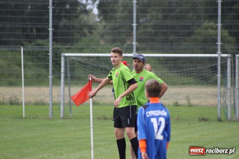 Zdjęcie w galerii na portalu naszraciborz.pl: Cyprzanów i Wojnowice mistrzami Polski  wiadomości z regionu