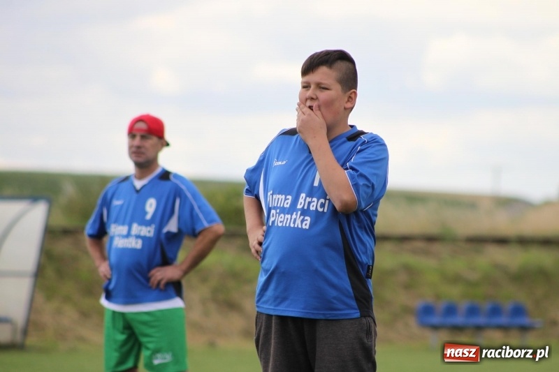 Zdjęcie w galerii na portalu naszraciborz.pl: Cyprzanów i Wojnowice mistrzami Polski  wiadomości z regionu