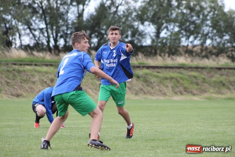Zdjęcie w galerii na portalu naszraciborz.pl: Cyprzanów i Wojnowice mistrzami Polski  wiadomości z regionu