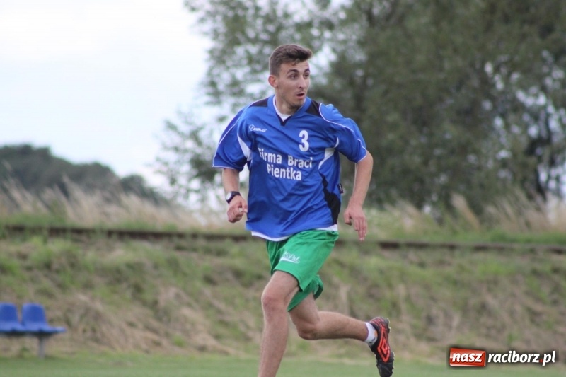 Zdjęcie w galerii na portalu naszraciborz.pl: Cyprzanów i Wojnowice mistrzami Polski  wiadomości z regionu