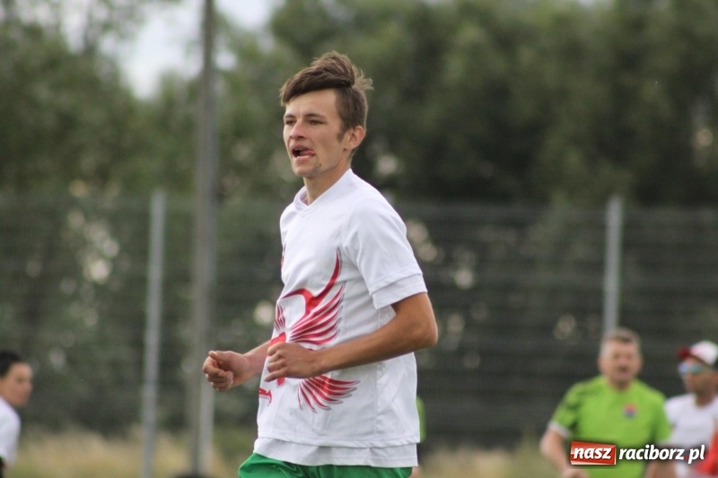 Zdjęcie w galerii na portalu naszraciborz.pl: Cyprzanów i Wojnowice mistrzami Polski  wiadomości z regionu