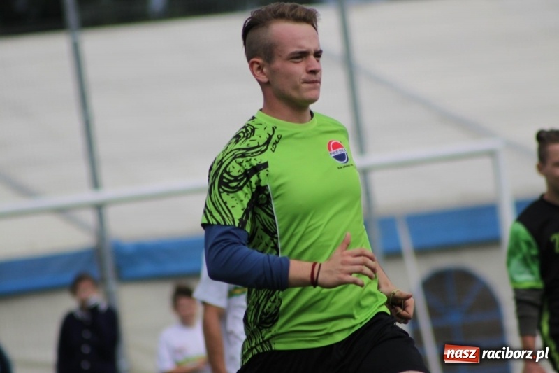 Zdjęcie w galerii na portalu naszraciborz.pl: Cyprzanów i Wojnowice mistrzami Polski  wiadomości z regionu