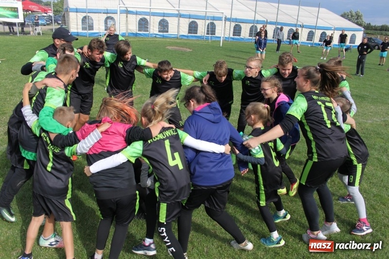 Zdjęcie w galerii na portalu naszraciborz.pl: Cyprzanów i Wojnowice mistrzami Polski  wiadomości z regionu