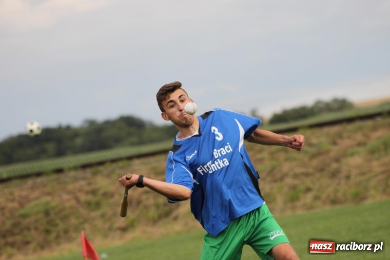 Zdjęcie w galerii na portalu naszraciborz.pl: Cyprzanów i Wojnowice mistrzami Polski  wiadomości z regionu