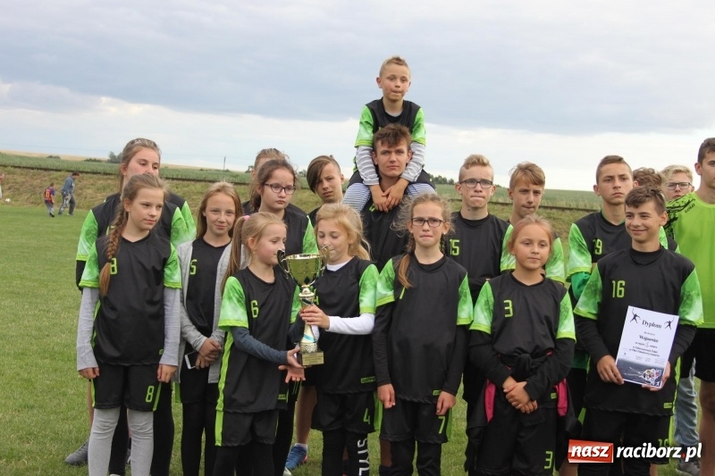 Zdjęcie w galerii na portalu naszraciborz.pl: Cyprzanów i Wojnowice mistrzami Polski  wiadomości z regionu