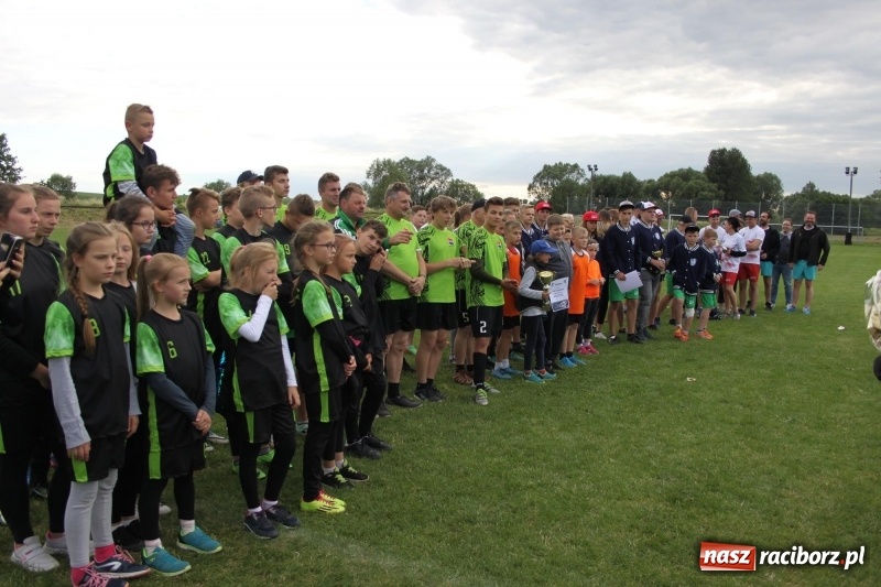 Zdjęcie w galerii na portalu naszraciborz.pl: Cyprzanów i Wojnowice mistrzami Polski  wiadomości z regionu