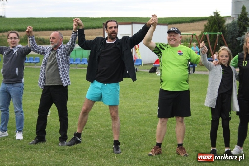 Zdjęcie w galerii na portalu naszraciborz.pl: Cyprzanów i Wojnowice mistrzami Polski  wiadomości z regionu