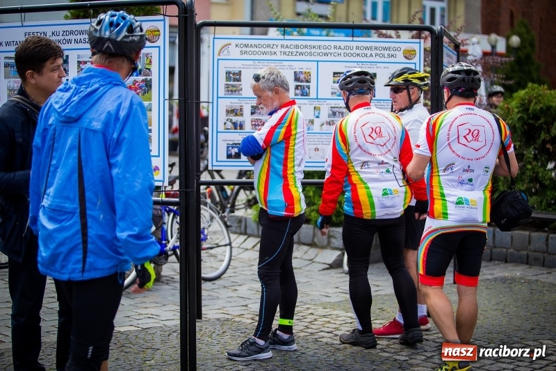 Zdjęcie w galerii na portalu naszraciborz.pl: Wyruszył XX Jubileuszowy Rajd Rowerowy Środowisk Trzeźwościowych Dookoła Polski FOTO i WIDEO wiadomości z regionu