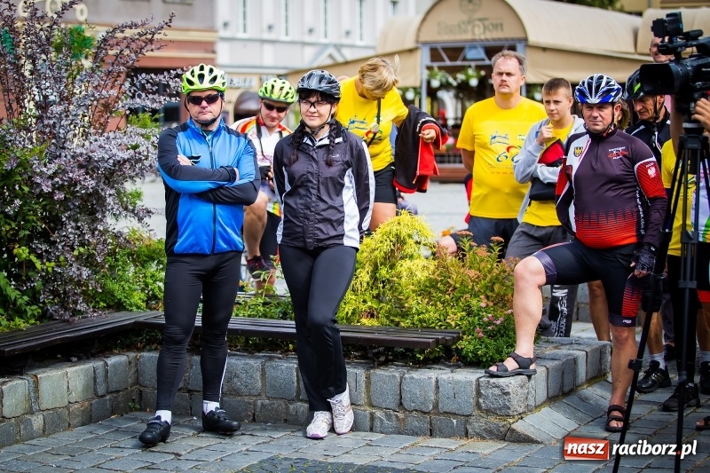 Zdjęcie w galerii na portalu naszraciborz.pl: Wyruszył XX Jubileuszowy Rajd Rowerowy Środowisk Trzeźwościowych Dookoła Polski FOTO i WIDEO wiadomości z regionu