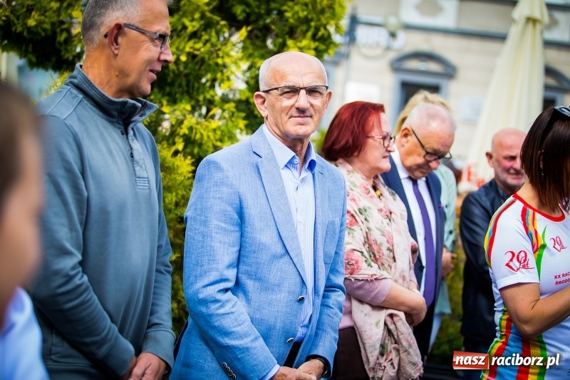 Zdjęcie w galerii na portalu naszraciborz.pl: Wyruszył XX Jubileuszowy Rajd Rowerowy Środowisk Trzeźwościowych Dookoła Polski FOTO i WIDEO wiadomości z regionu