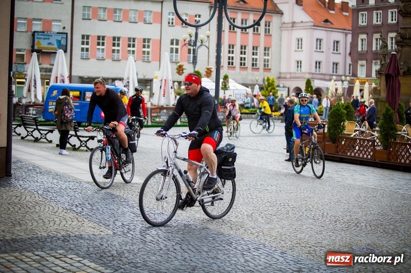 Zdjęcie w galerii na portalu naszraciborz.pl: Wyruszył XX Jubileuszowy Rajd Rowerowy Środowisk Trzeźwościowych Dookoła Polski FOTO i WIDEO wiadomości z regionu