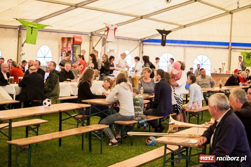 Zdjęcie w galerii na portalu naszraciborz.pl: W Cyprzanowie świętują 100-lecie miejscowego klubu FOTO i WIDEO wiadomości z regionu