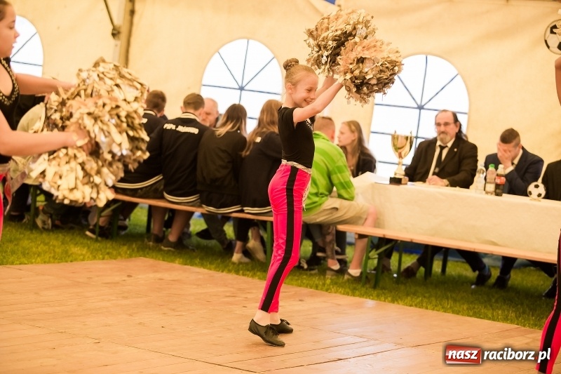 Zdjęcie w galerii na portalu naszraciborz.pl: W Cyprzanowie świętują 100-lecie miejscowego klubu FOTO i WIDEO wiadomości z regionu