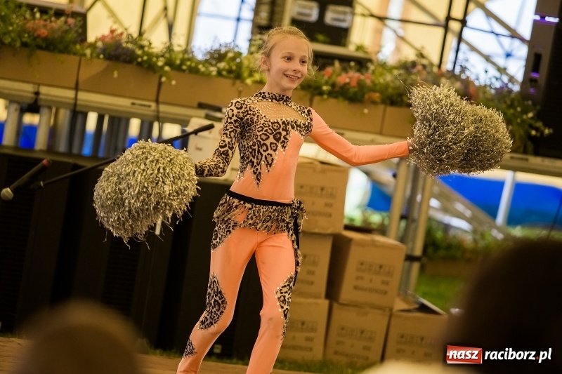 Zdjęcie w galerii na portalu naszraciborz.pl: W Cyprzanowie świętują 100-lecie miejscowego klubu FOTO i WIDEO wiadomości z regionu