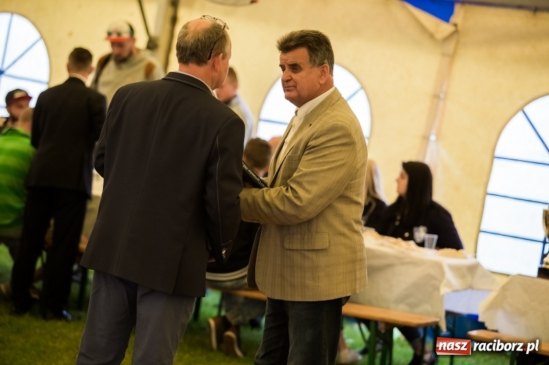 Zdjęcie w galerii na portalu naszraciborz.pl: W Cyprzanowie świętują 100-lecie miejscowego klubu FOTO i WIDEO wiadomości z regionu