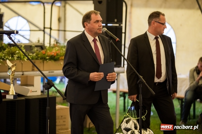 Zdjęcie w galerii na portalu naszraciborz.pl: W Cyprzanowie świętują 100-lecie miejscowego klubu FOTO i WIDEO wiadomości z regionu