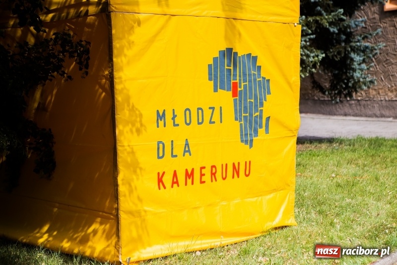 Zdjęcie w galerii na portalu naszraciborz.pl: Młodzi dla Kamerunu, czyli VI Spotkanie z Afryką wiadomości z regionu