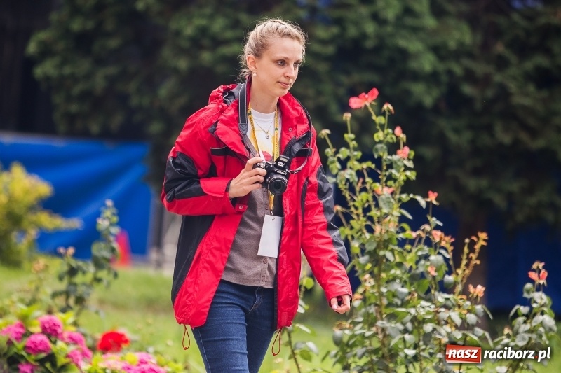 Zdjęcie w galerii na portalu naszraciborz.pl: Młodzi dla Kamerunu, czyli VI Spotkanie z Afryką wiadomości z regionu