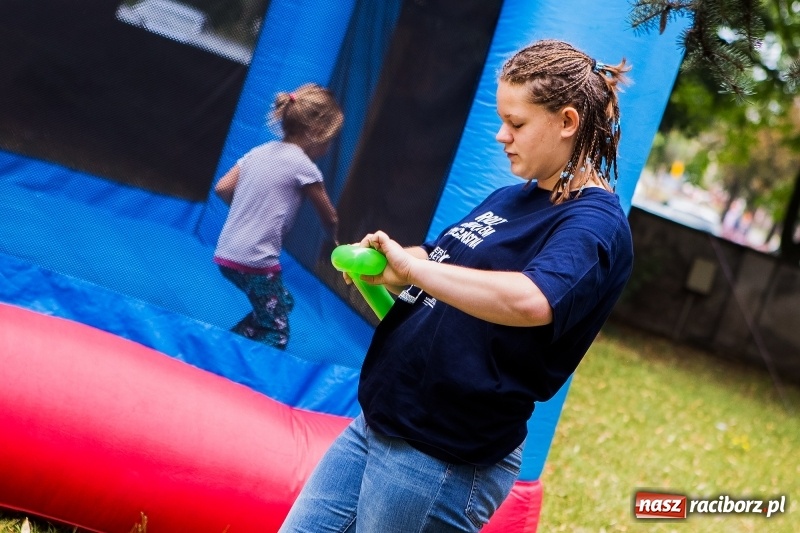 Zdjęcie w galerii na portalu naszraciborz.pl: Młodzi dla Kamerunu, czyli VI Spotkanie z Afryką wiadomości z regionu