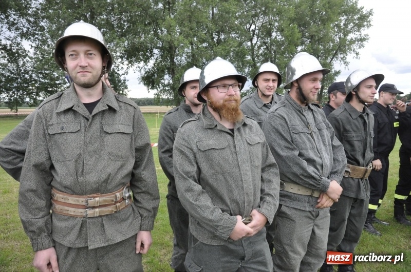 Zdjęcie w galerii na portalu naszraciborz.pl: Zawody sikawek konnych w Bieńkowicach. Sąsiedzi z Tworkowa zgarnęli dwa złota wiadomości z regionu