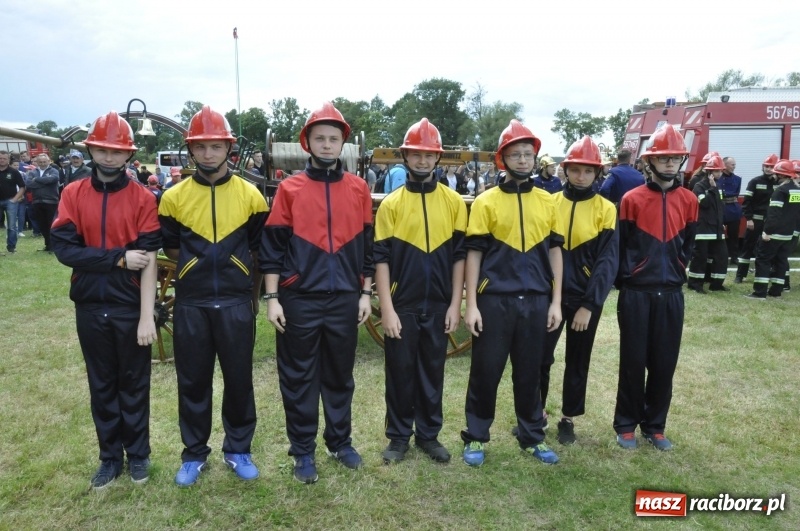 Zdjęcie w galerii na portalu naszraciborz.pl: Zawody sikawek konnych w Bieńkowicach. Sąsiedzi z Tworkowa zgarnęli dwa złota wiadomości z regionu